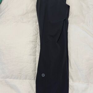 Women Lululemon base pace tights 25” size 8 worn once